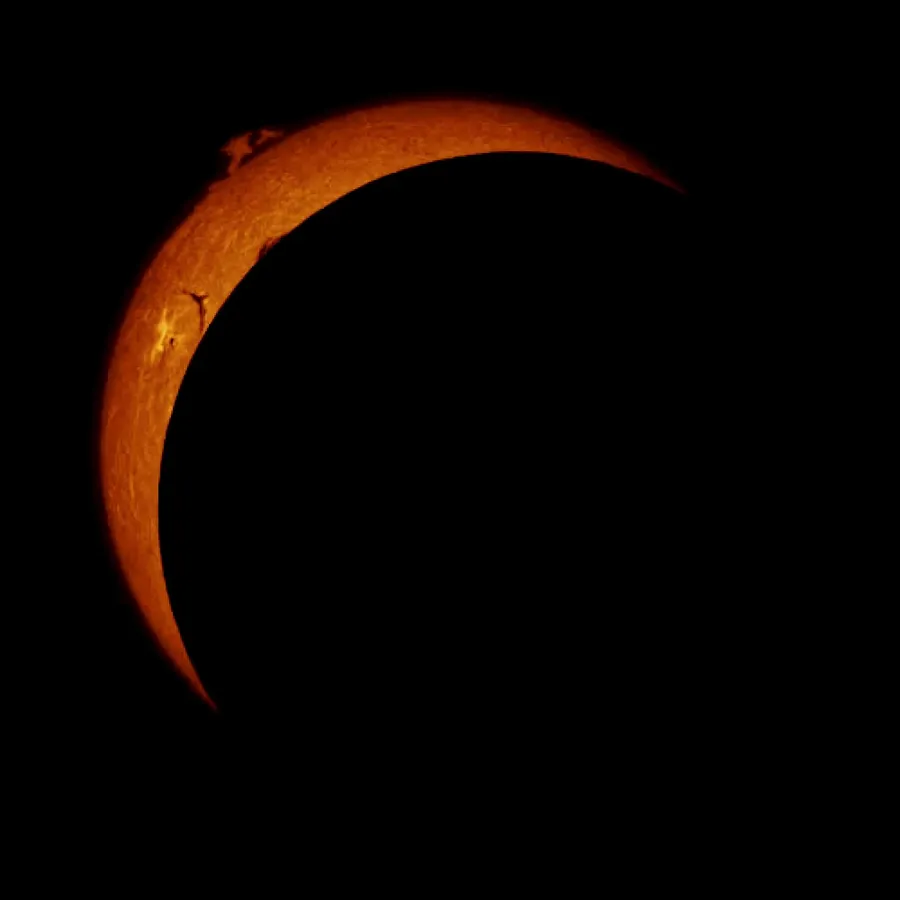 Eclipse total de Sol en H-alfa